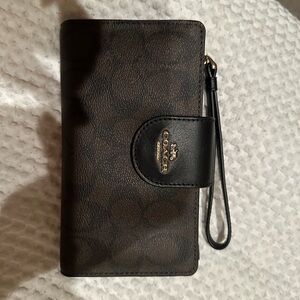Coach Dark Brown/Black Signature Wristlet Phone Wallet
